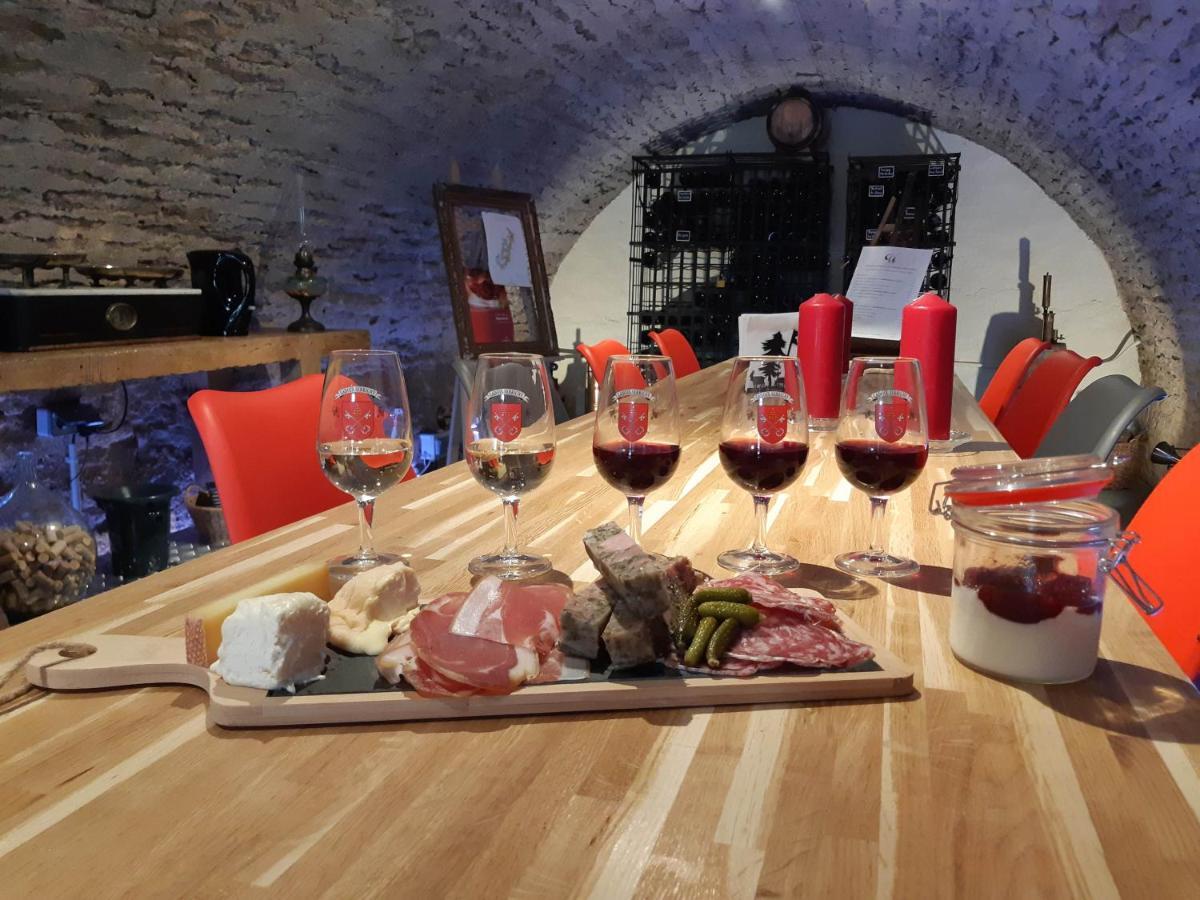 La Maison Rouge Ladoix - Proche Beaune Dış mekan fotoğraf